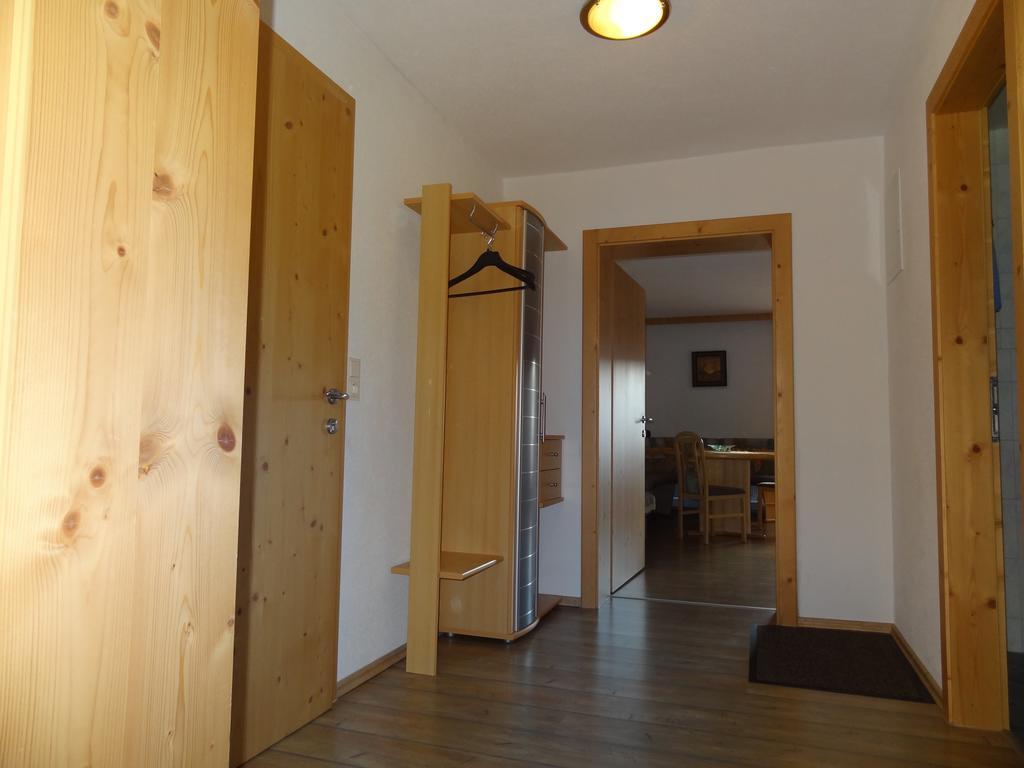 Landhaus Rauth Appartement Leutasch Kamer foto