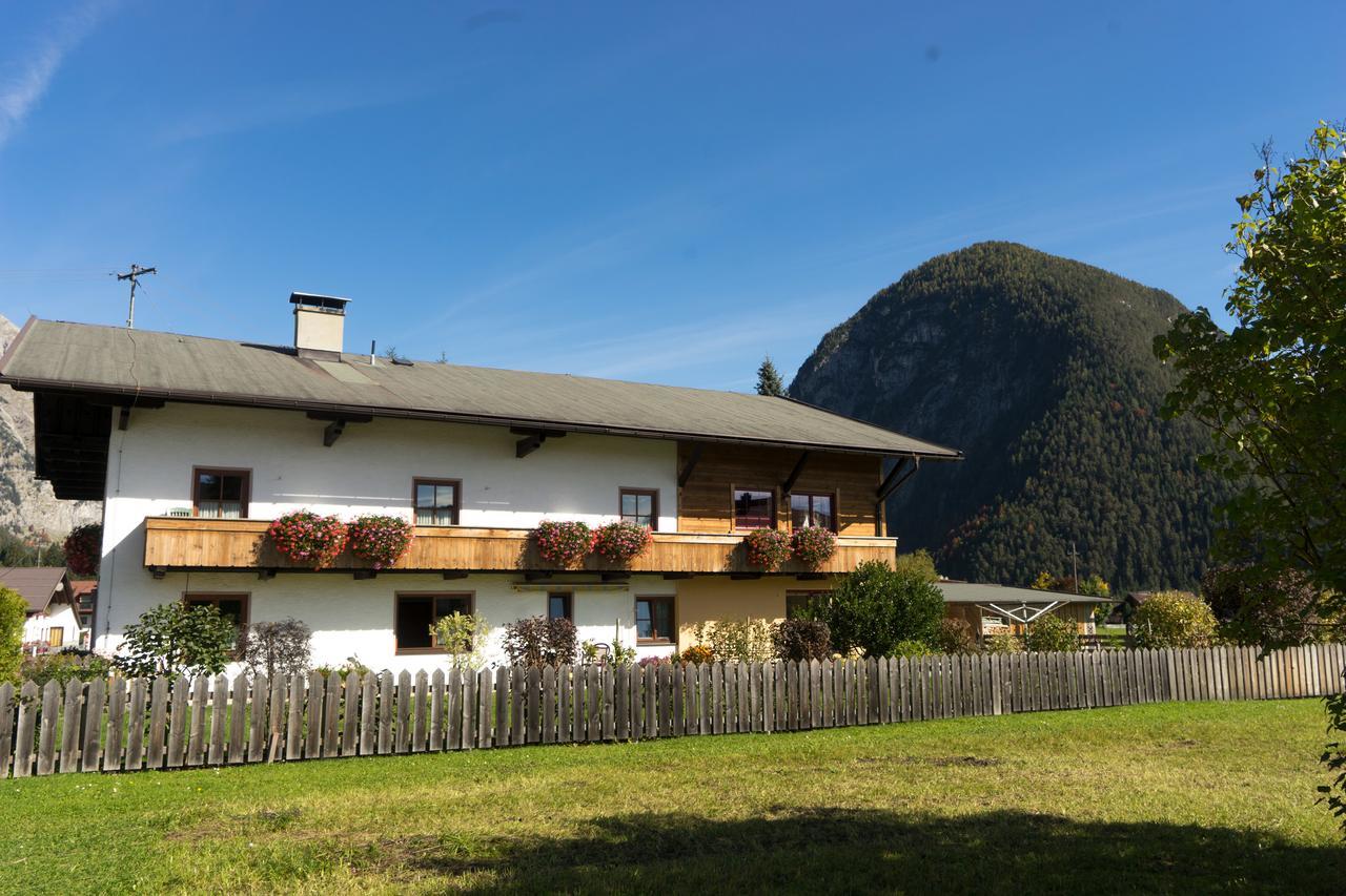 Landhaus Rauth Appartement Leutasch Buitenkant foto